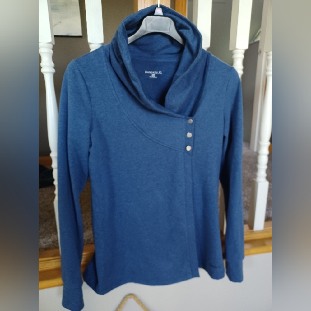 Danskin cardigan style top